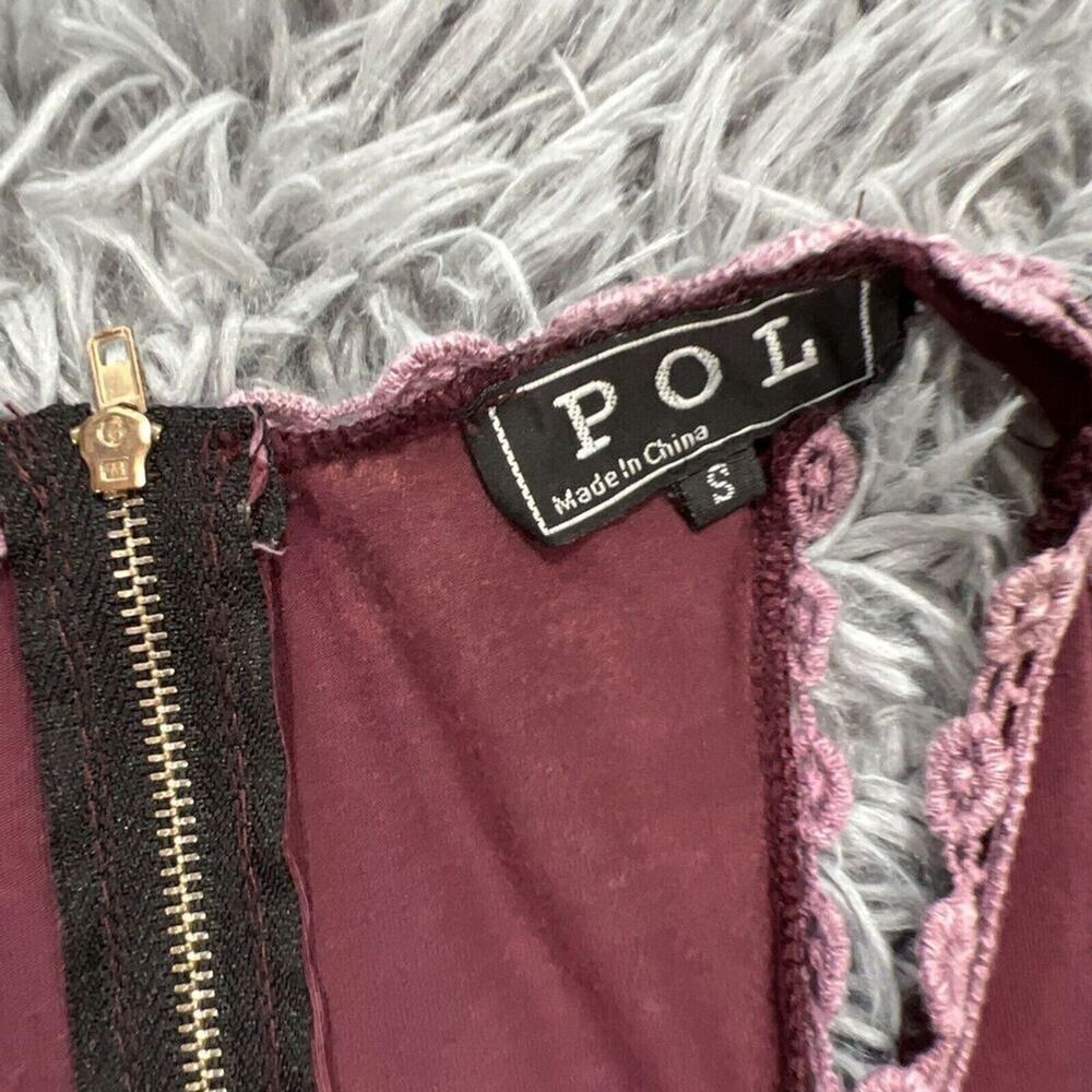 POL Womens Tunic Tank Top Lace Trim Stone Wash Peplum Small Burgundy - Picture 4 of 10